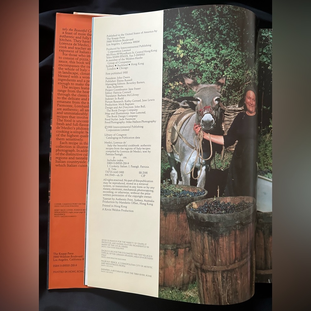 Italy the Beautiful Cookbook - Picture 7 of 13
